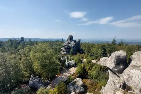 Polanica-Zdrój: Jakie góry? Odkryj najlepsze szlaki w okolicy