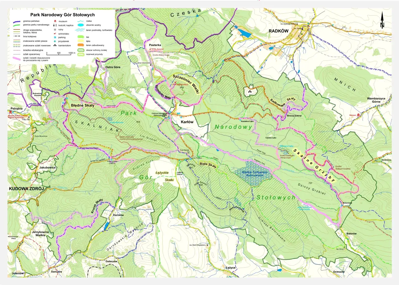 Mapa Polski z zaznaczonymi parkami narodowymi i szlakami przyjaznymi psom